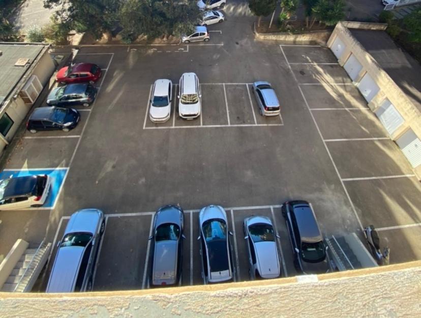 Ajaccio Magnifique T2 37M2 Centre Ville Vue Mer Au Bord De La Plage Neuf 4 Couchages Balcon Parking Prive Ferme Clim Wifi Екстериор снимка